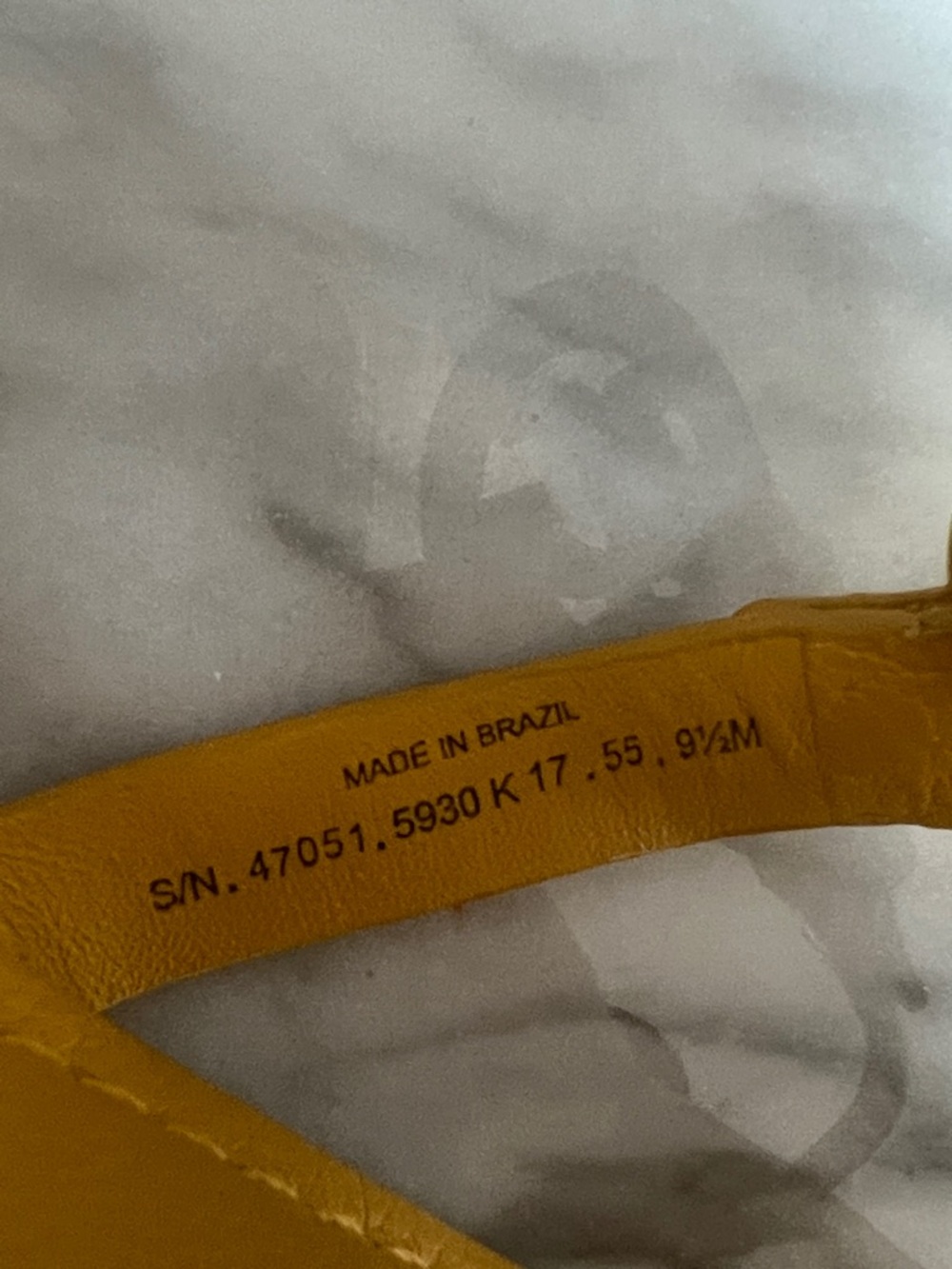 Tory Burch Yellow Leather Miller Sandals Women's - Picture 4 of 5